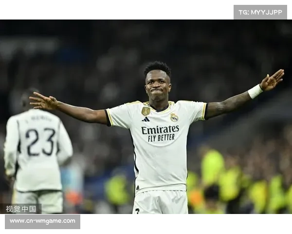 皇马5-2大胜比利亚雷亚尔，维尼修斯双响助球队重登榜首